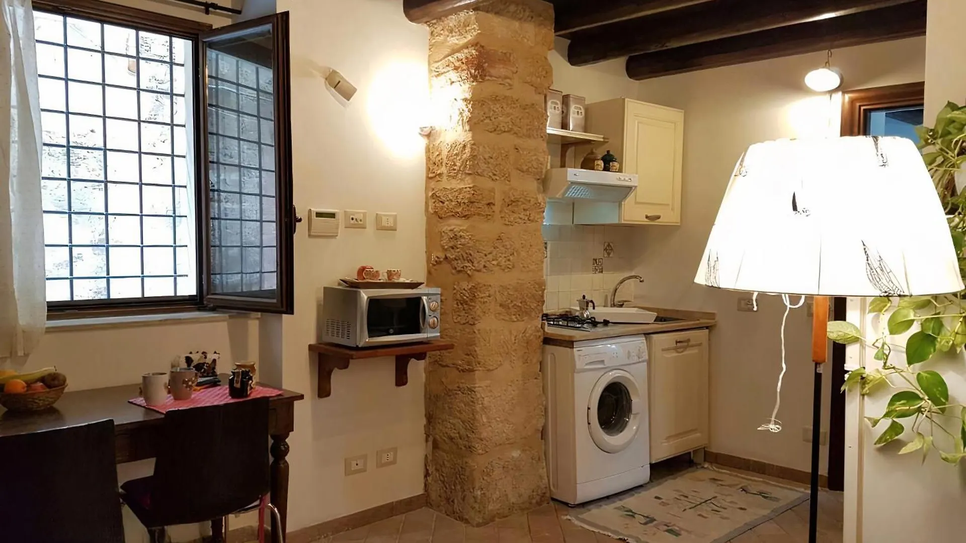 Apartment Damiani Luxury Home Palermo Italy